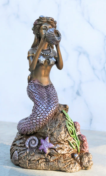 Ocean Marine Mermaid Siren Princess Blowing Sconce Shell On Coral Rock  Figurine