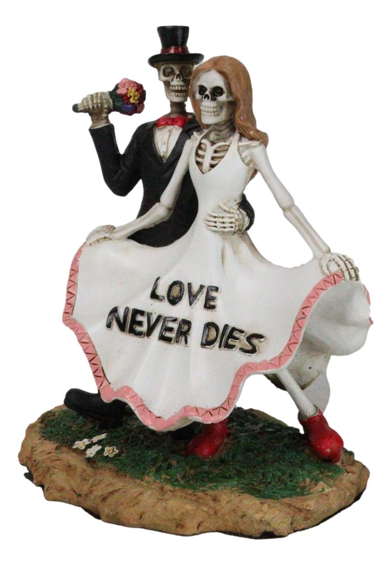 Love Never Dies Skeleton Couple With Flower Bouquet At Prom Night Figurine