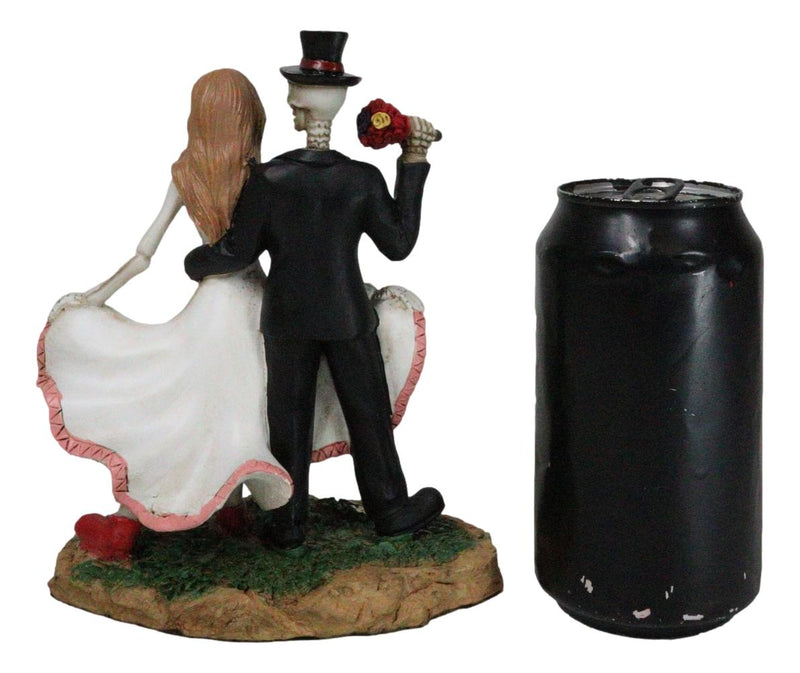 Love Never Dies Skeleton Couple With Flower Bouquet At Prom Night Figurine