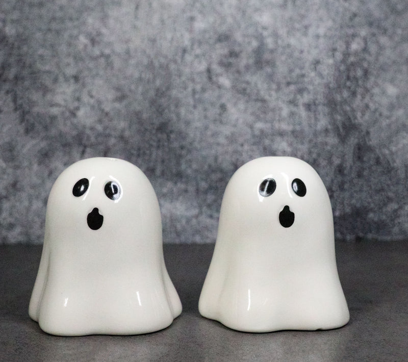 Halloween Gothic Spooky White Cloaked Ghosts Ceramic Salt And Pepper Shakers Set