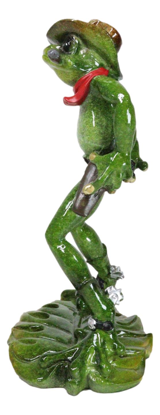 Wild Western Standoff Cowboy Frog With Hat Cigar And 2 Guns On Lilypad Figurine