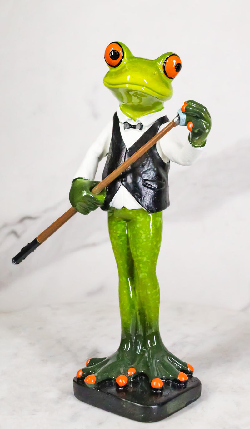 Bow Tie Billiards Pro Green Toad Frog Applying Chalk to Pool Cue Tip Figurine