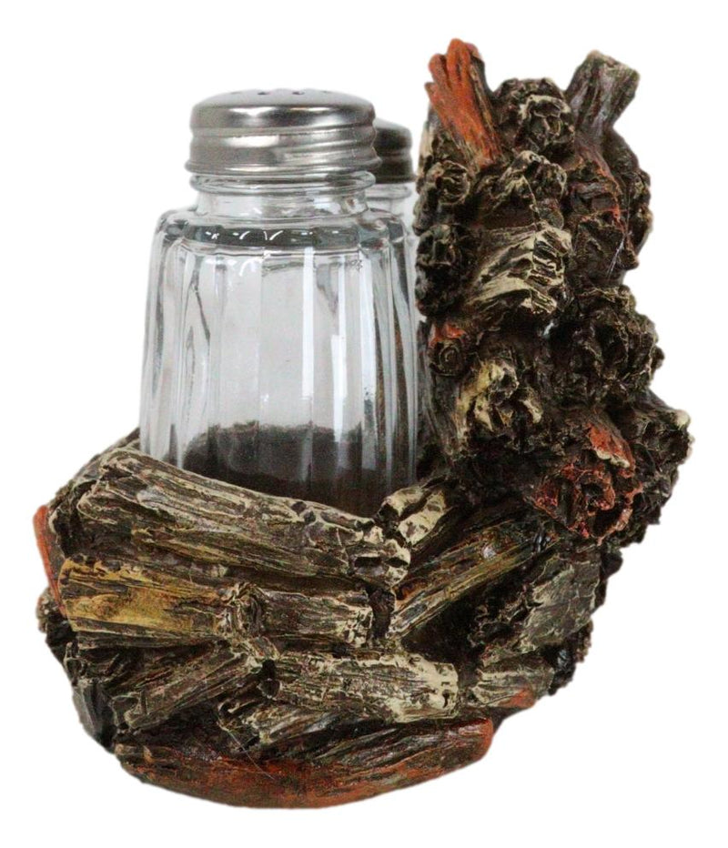 Western Woodland Forest Faux Wood Tree Logs Bear Bust Salt Pepper Shakers Holder