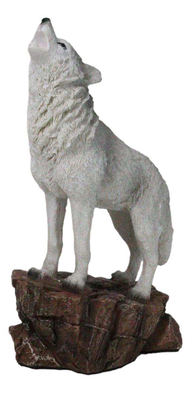 Woodlands Wildlife Mystical Alpha Gray Wolf Howling to The Moon Figurine Decor