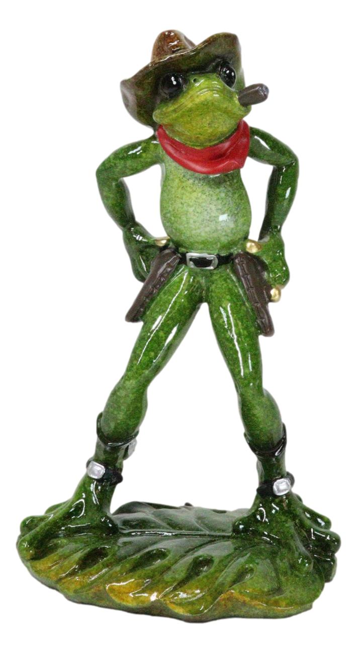 Wild Western Standoff Cowboy Frog With Hat Cigar And 2 Guns On Lilypad Figurine