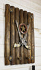 Dual Revolver Guns Western Star Shotgun Bullets 2-Peg Wooden Wall Hooks Decor