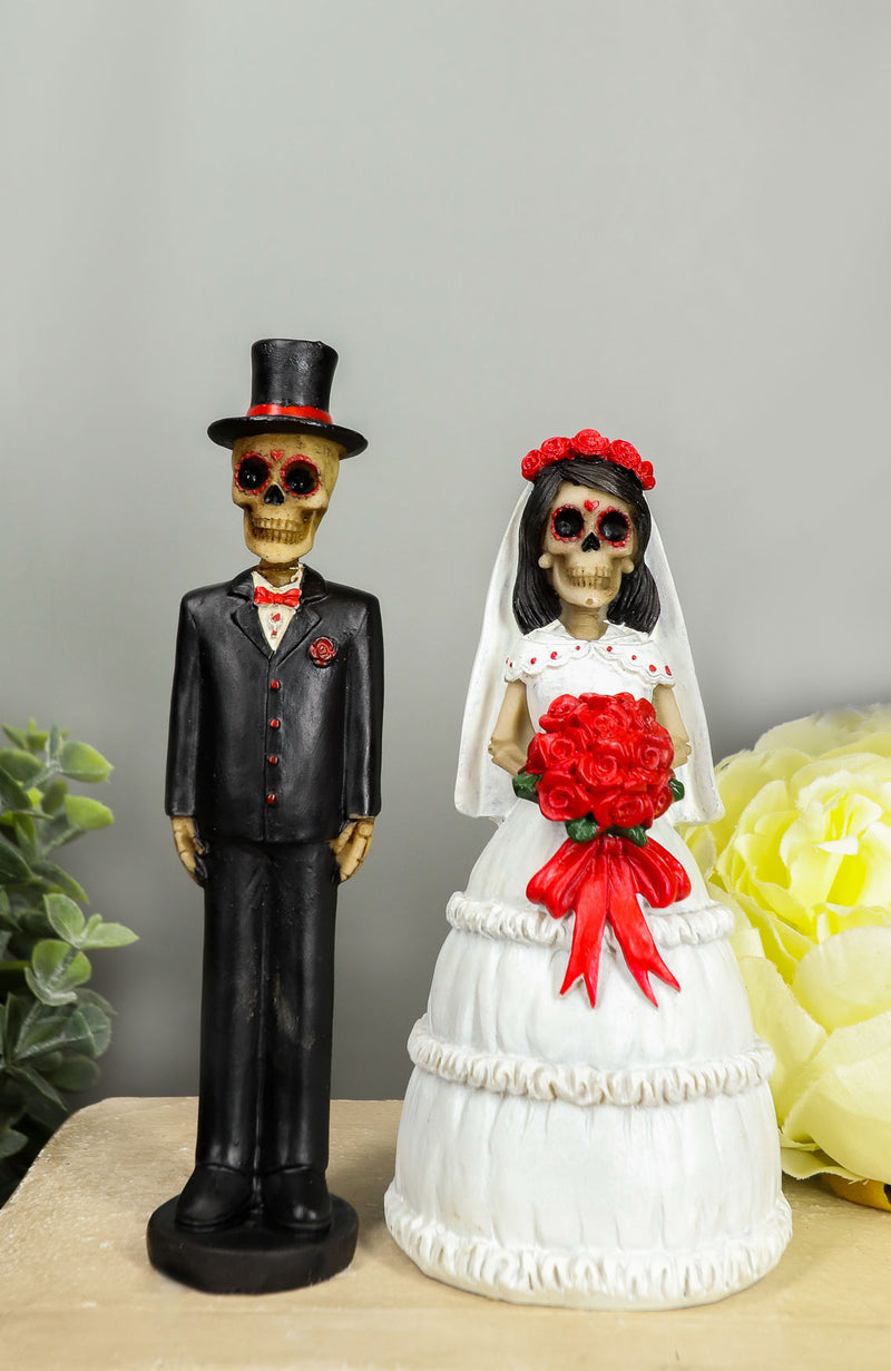 Ebros DOD Skeleton Bride & Groom With Rose Flower Bouquet Figurine