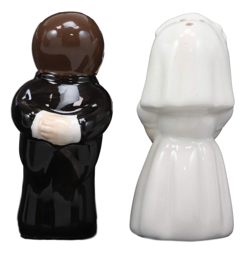 Ebros Frog Prince And Princess Kissing Ceramic Magnetic Salt And Pepper  Shakers 