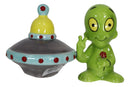 ET Roswell Alien With Flying Saucer Spaceship Magnetic Salt Pepper Shakers Set