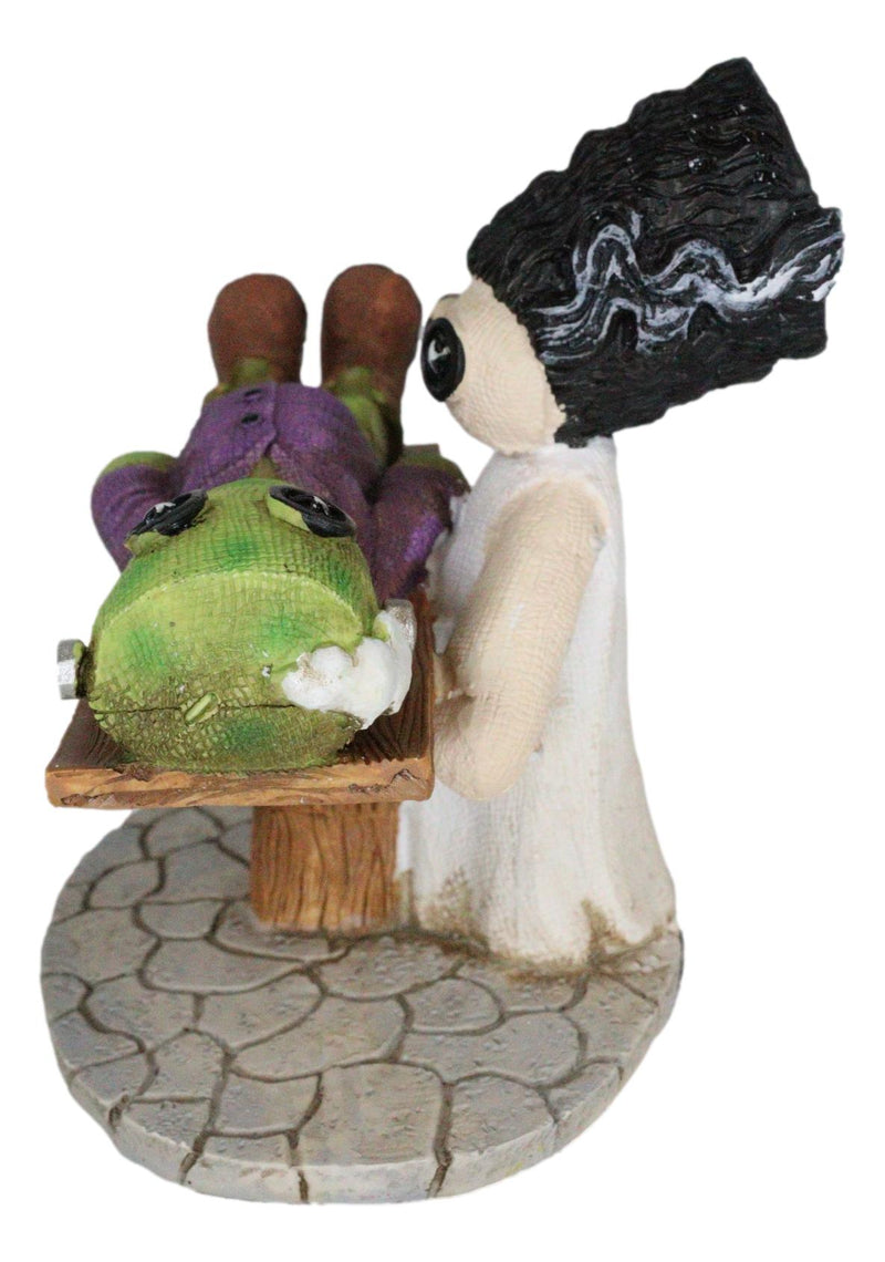 Pinheadz Monster Voodoo Stitches Frankenstein Bride & Groom Giving Life Figurine